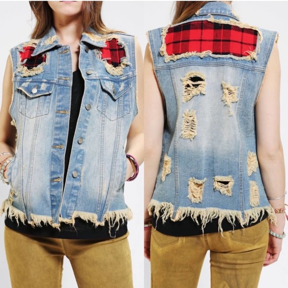 UNIF Denim Vest - Picture 1 of 5